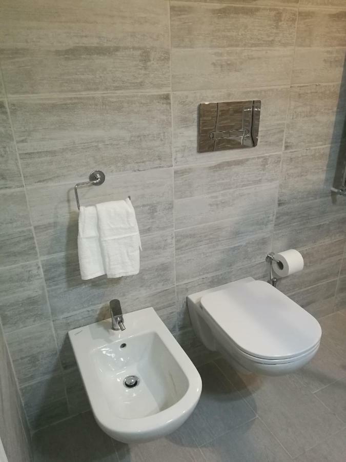B&B Marange ナポリ エクステリア 写真